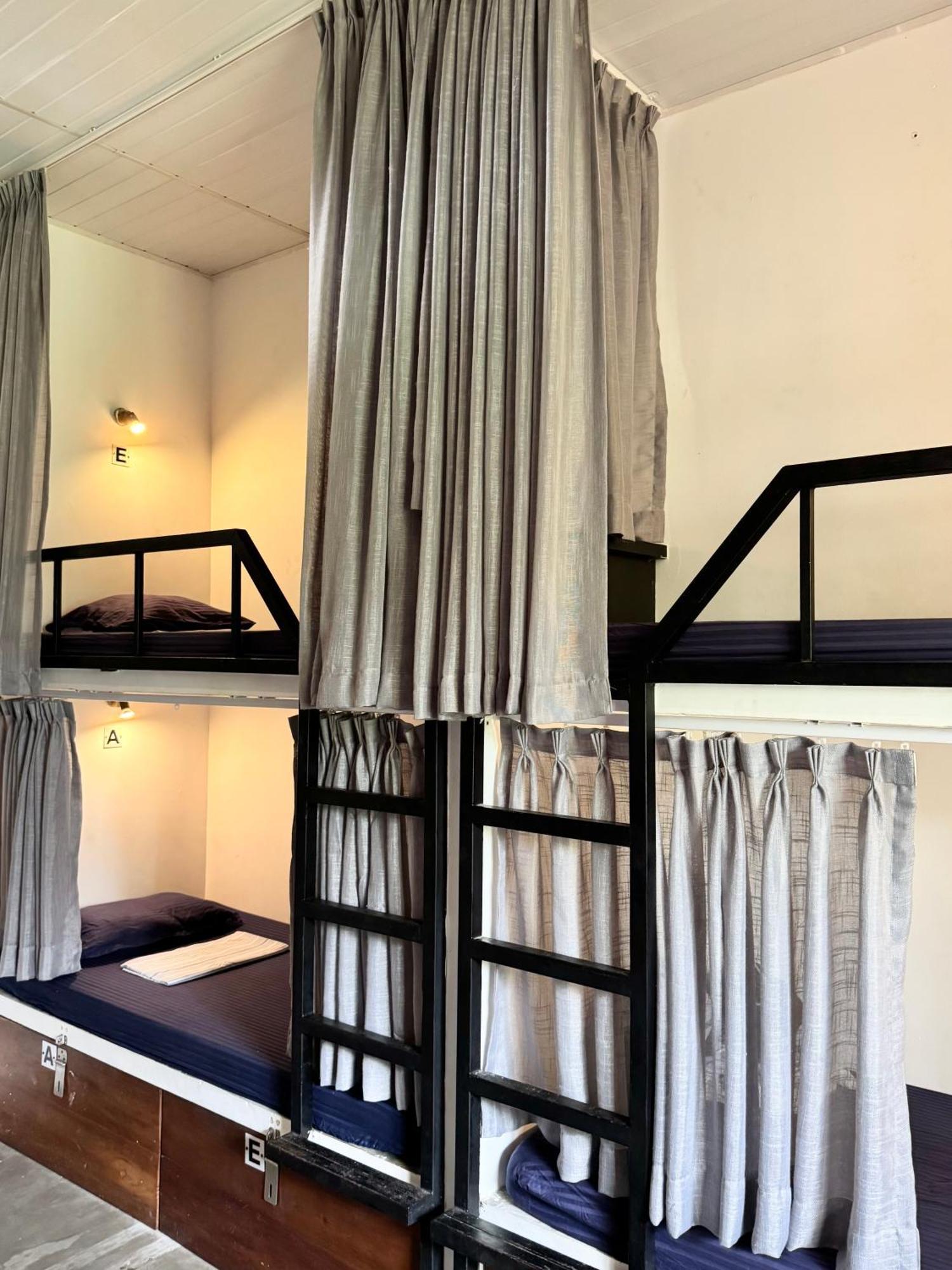 The Hostel ميريسا المظهر الخارجي الصورة